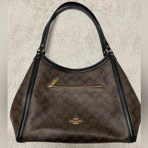 Coach Kristy Shoulder Bag In Signature Canvas